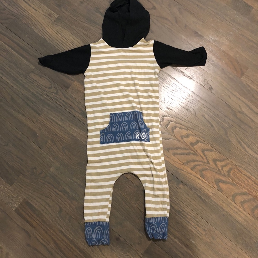 Rags to raches striped rag